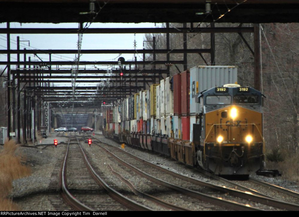 CSX 3192 on I158